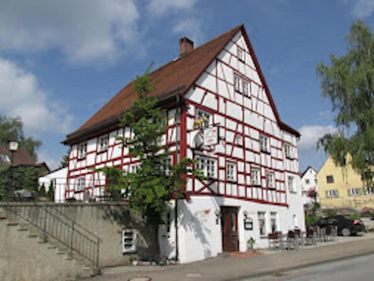 Schildwirtschaft Zum Rothen Ochsen Hotel Laupheim Bagian luar foto